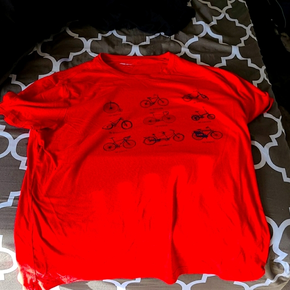 Banana republic tshirt